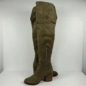 BP vegan leather boots 5M